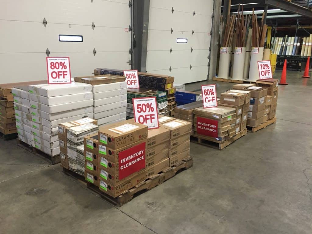 Flooring Outlet Specials Save On Carpet Tile Hardwood Vinyl And Ceramic Wall Tile Closeouts